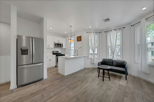 91 LEXINGTON AVE, Jc, West Bergen, NJ 07304