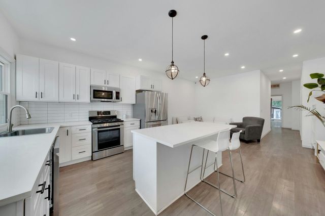 91 LEXINGTON AVE, Jc, West Bergen, NJ 07304