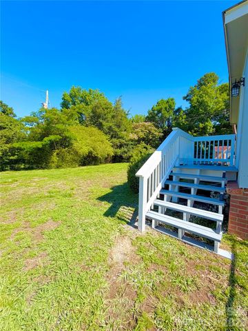 438 Hall Spencer Road, Catawba, SC 29704