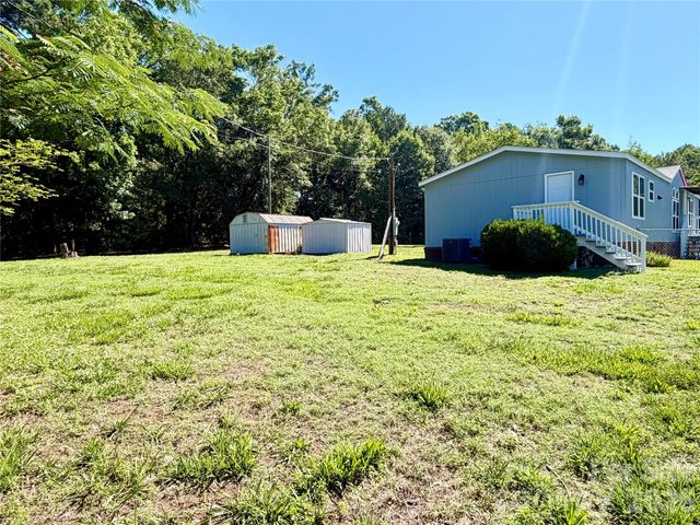 438 Hall Spencer Road, Catawba, SC 29704