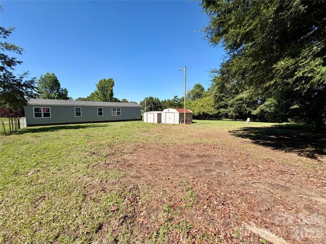 438 Hall Spencer Road, Catawba, SC 29704