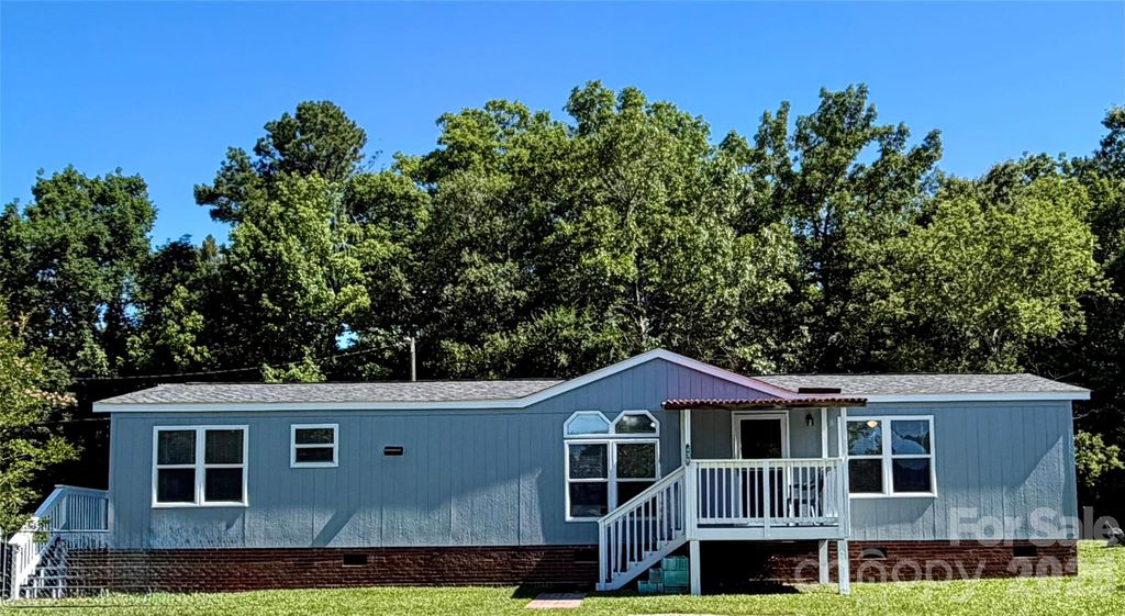 438 Hall Spencer Road, Catawba, SC 29704