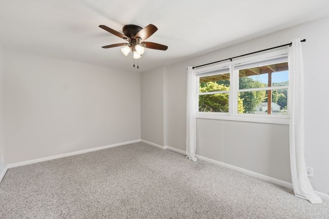 200 Wilbraham Rd, Monson, MA 01057