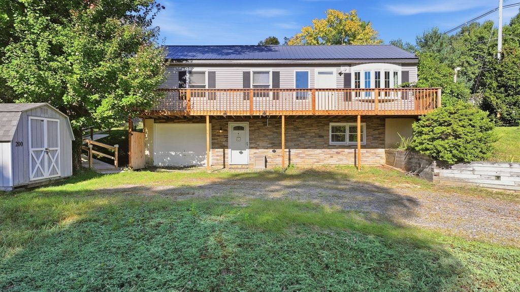 200 Wilbraham Rd, Monson, MA 01057