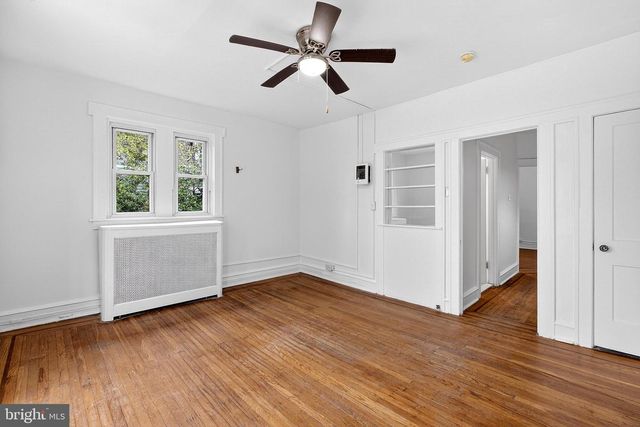 412 W MAPLE AVE, Merchantville, NJ 08109