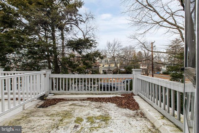 412 W MAPLE AVE, Merchantville, NJ 08109