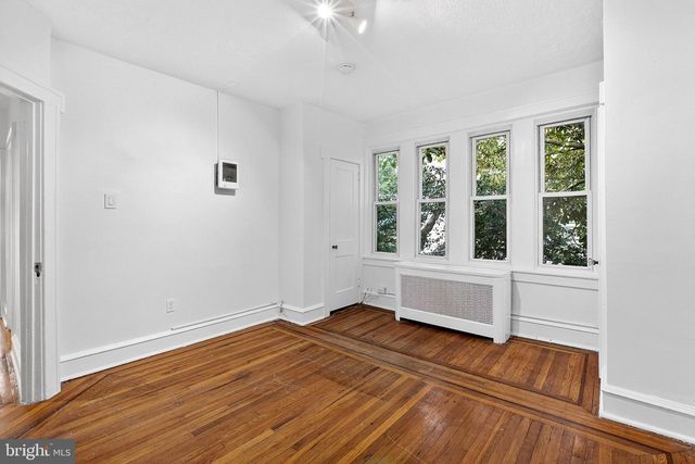 412 W MAPLE AVE, Merchantville, NJ 08109