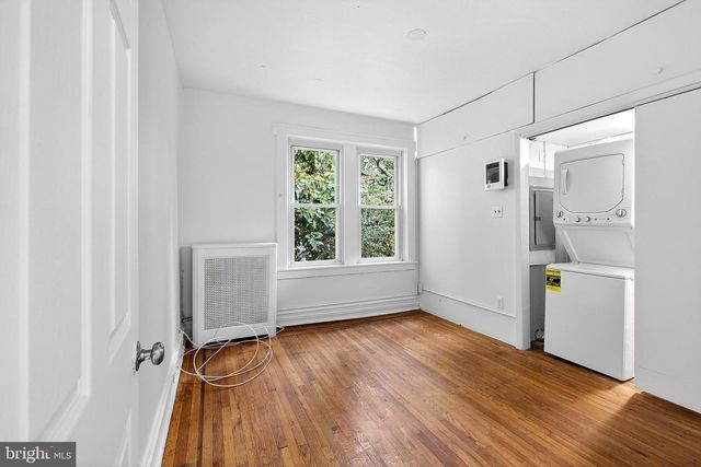 412 W MAPLE AVE, Merchantville, NJ 08109