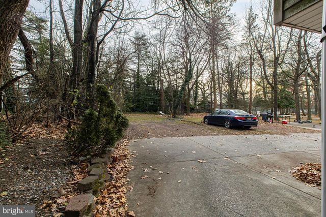 412 W MAPLE AVE, Merchantville, NJ 08109