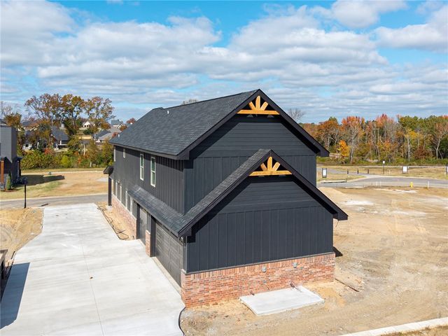 6929 Alianna Way, Fort Smith, AR 72916