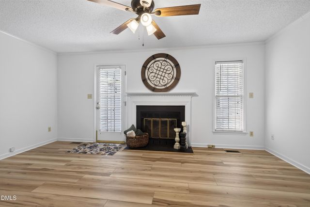 118 Greenmont Lane, Cary, NC 27511