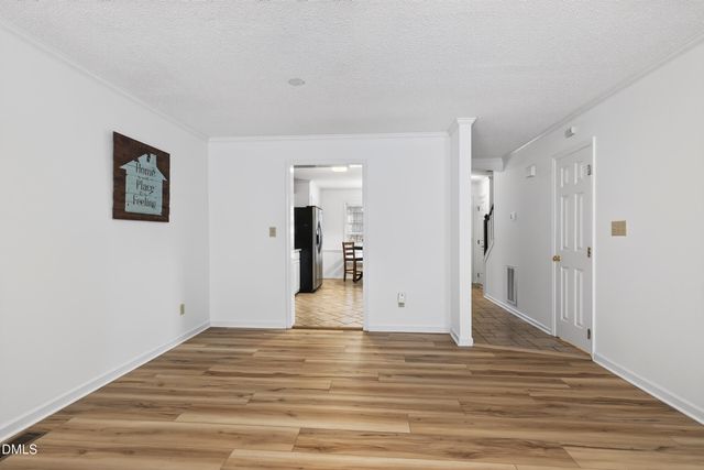 118 Greenmont Lane, Cary, NC 27511