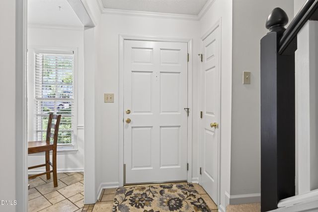 118 Greenmont Lane, Cary, NC 27511