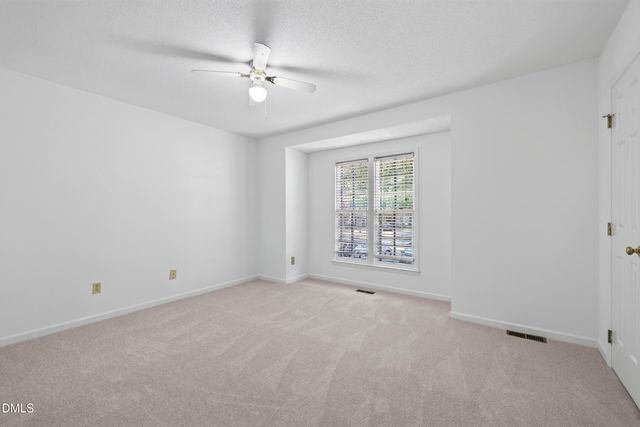 118 Greenmont Lane, Cary, NC 27511