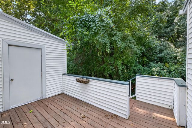 118 Greenmont Lane, Cary, NC 27511