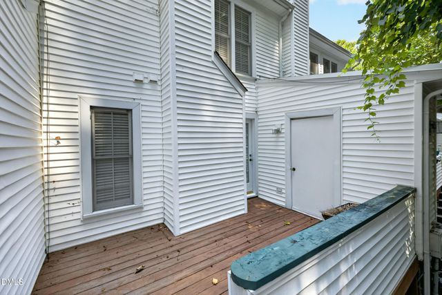 118 Greenmont Lane, Cary, NC 27511