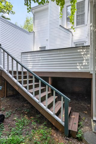 118 Greenmont Lane, Cary, NC 27511