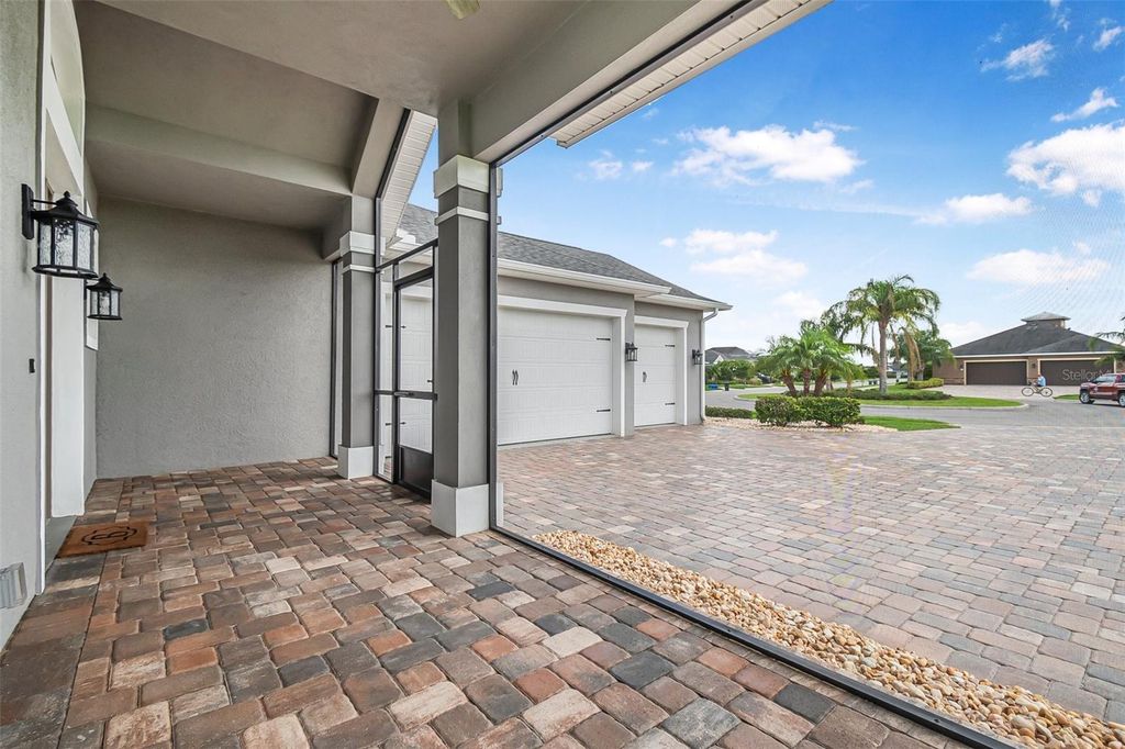 Image 19 of property listing at 2948 BELLA FLORE TERRACE, New Smyrna Beach, FL 32168