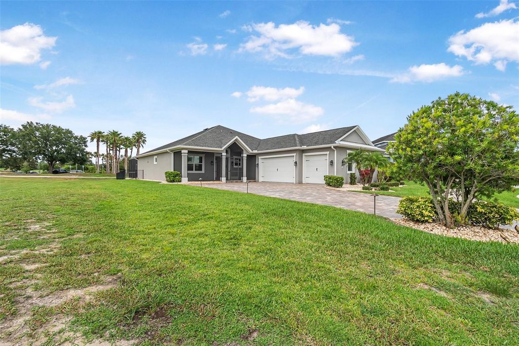 Image 22 of property listing at 2948 BELLA FLORE TERRACE, New Smyrna Beach, FL 32168
