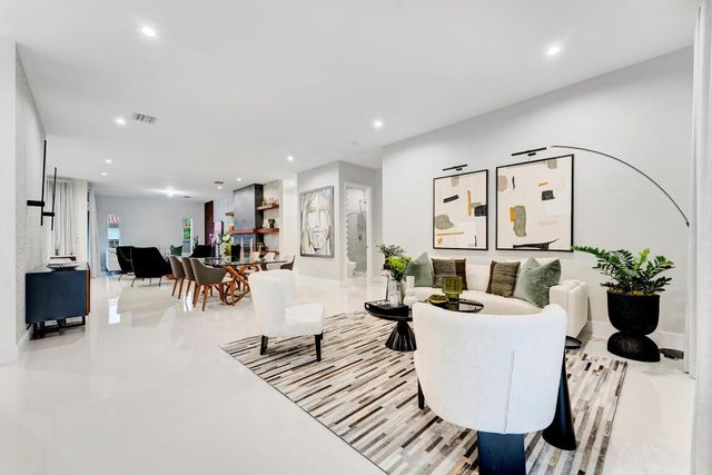 21205 Ingraham Ave Road, Cutler Bay, FL 33189