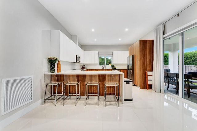 21205 Ingraham Ave Road, Cutler Bay, FL 33189