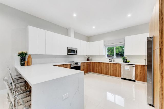 21205 Ingraham Ave Road, Cutler Bay, FL 33189