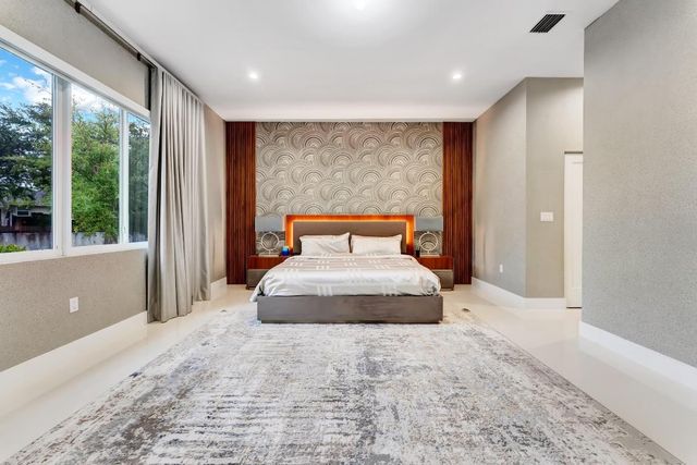 21205 Ingraham Ave Road, Cutler Bay, FL 33189