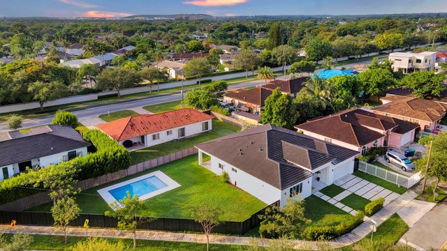 21205 Ingraham Ave Road, Cutler Bay, FL 33189