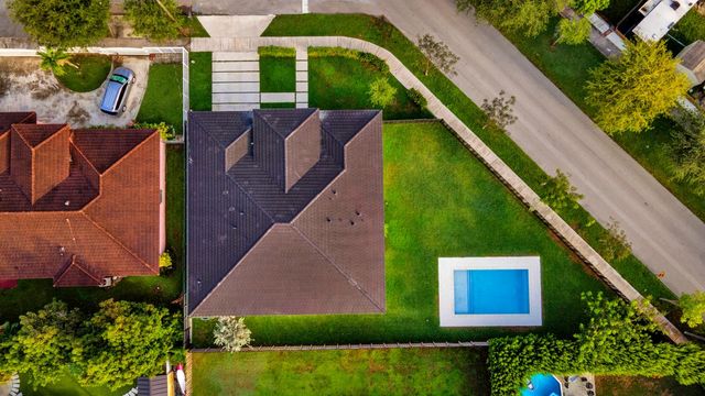 21205 Ingraham Ave Road, Cutler Bay, FL 33189