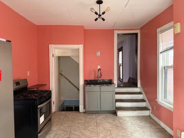 1322 Fremont Avenue N, Minneapolis, MN 55411