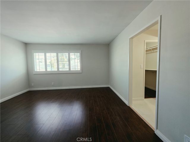 10236 Zelzah 6, Northridge, CA 91325