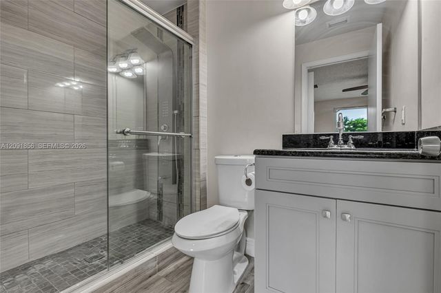 1724 SW 110th Terrace, Davie, FL 33324