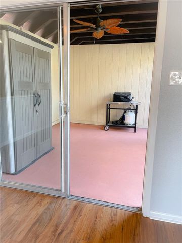 2744 Briarhurst Drive 50, Houston, TX 77057