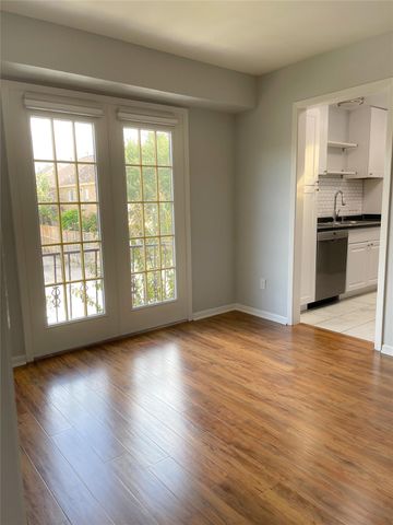 2744 Briarhurst Drive 50, Houston, TX 77057