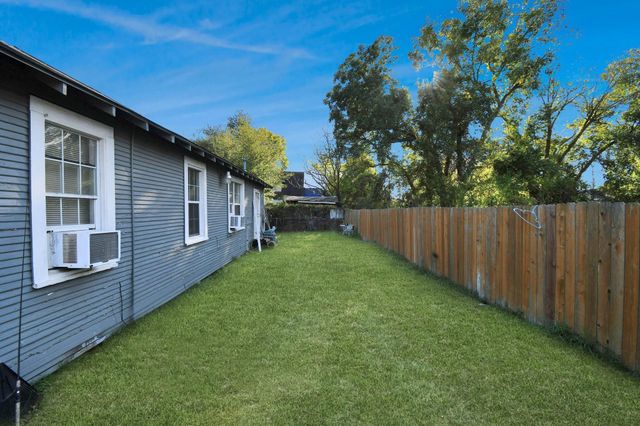 3818 Drew Street, Houston, TX 77004
