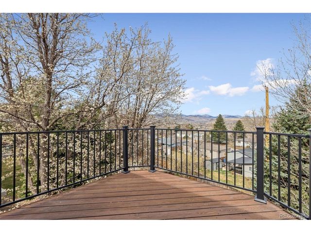 96 Mc Intyre Cir, Golden, CO 80401