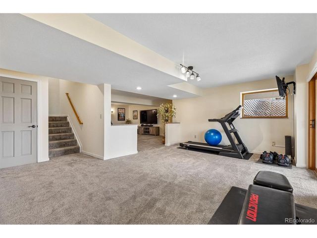 96 Mc Intyre Cir, Golden, CO 80401