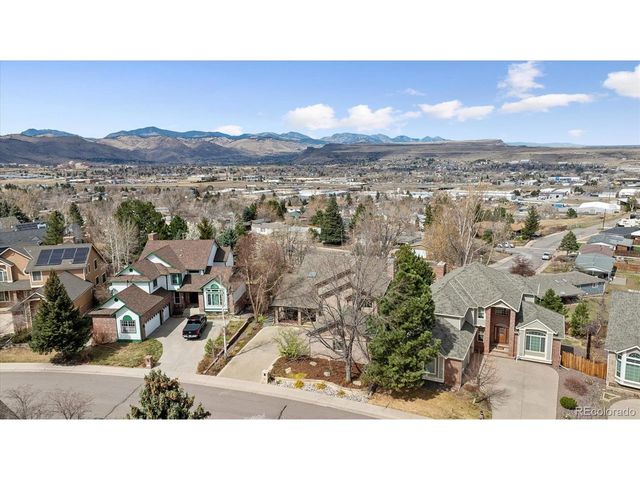 96 Mc Intyre Cir, Golden, CO 80401