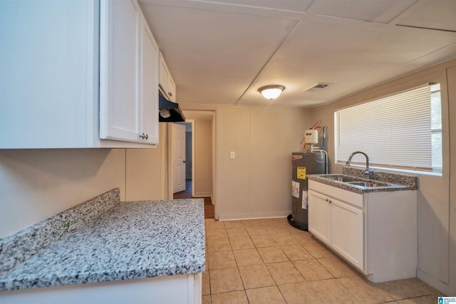 3124 6TH AVENUE N, Bessemer, AL 35020
