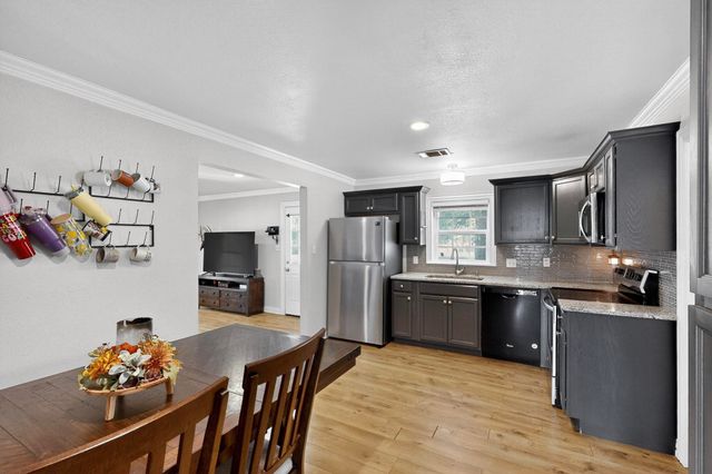 1116 Franklin Street, Weatherford, TX 76086