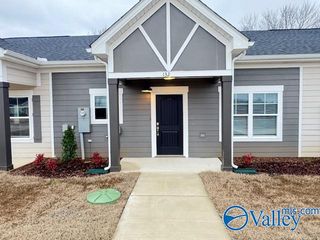 132 Foster Way Drive, Huntsville, AL 35806