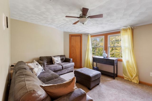 9 Cobleigh Drive, Tewksbury, MA 01876