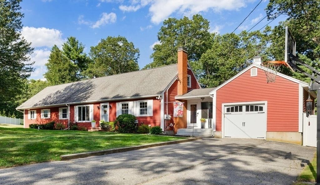 9 Cobleigh Drive, Tewksbury, MA 01876