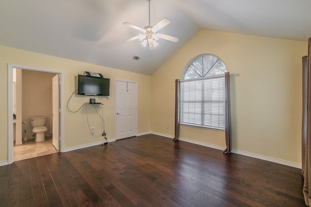 803 Cara Lane, Arlington, TX 76012