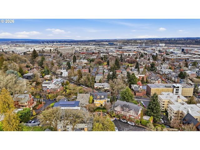 2575 Nw LOVEJOY St, Portland, OR 97210