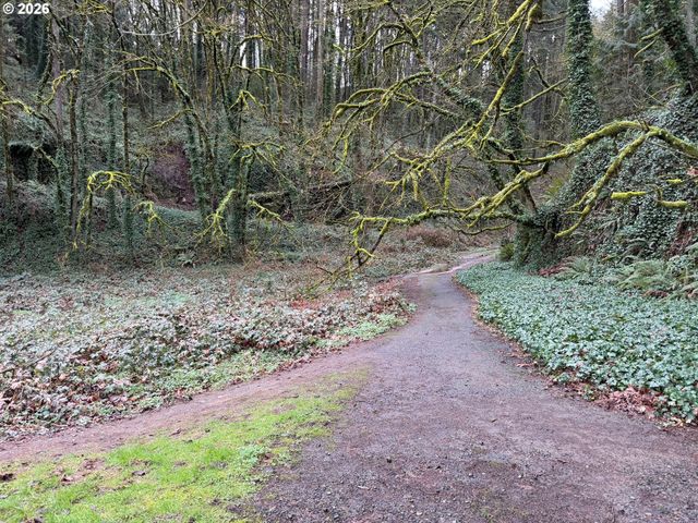 2575 Nw LOVEJOY St, Portland, OR 97210