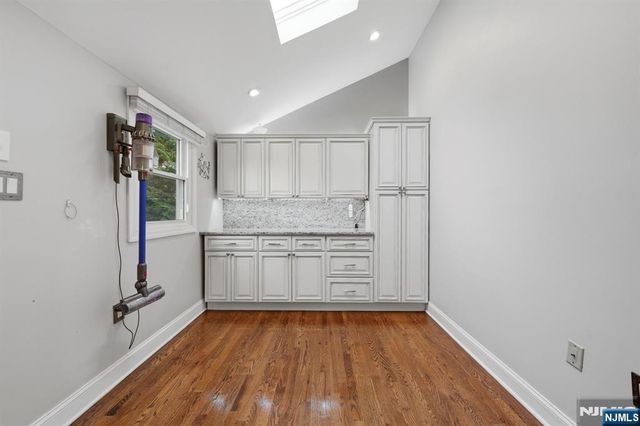 29 Fischer Avenue, Nutley, NJ 07110