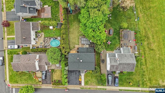 29 Fischer Avenue, Nutley, NJ 07110