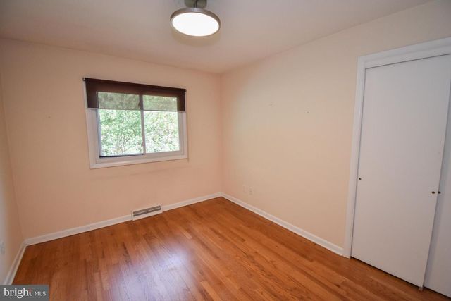 981 LIMEKILN RD, Doylestown, PA 18901