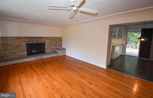 981 LIMEKILN RD, Doylestown, PA 18901